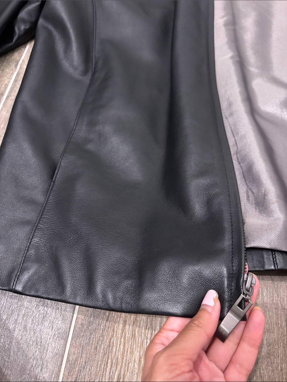 Leather Jacket - Picture 6 of 7
